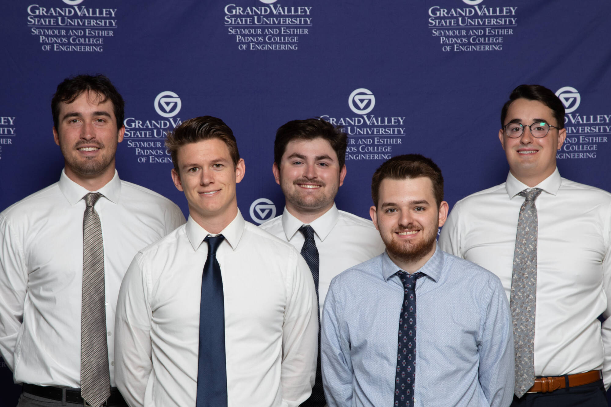 Group photo of Team 11